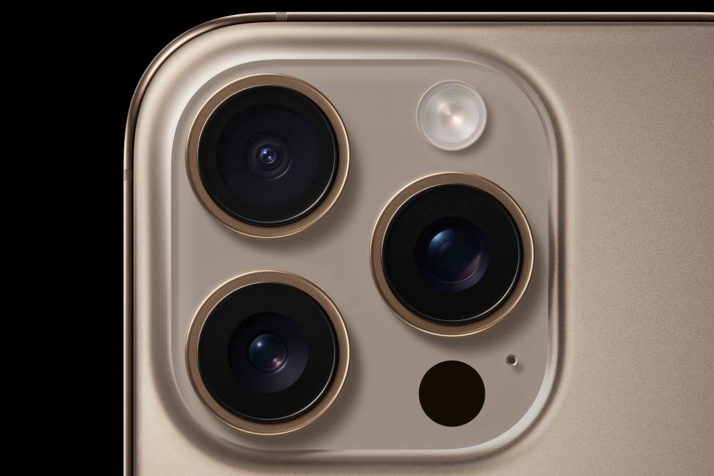 Apple เปิดตัว iPhone 16 Pro และ iPhone 16 Pro Max 3 Apple เปิดตัว iPhone 16 Pro และ iPhone 16 Pro Max