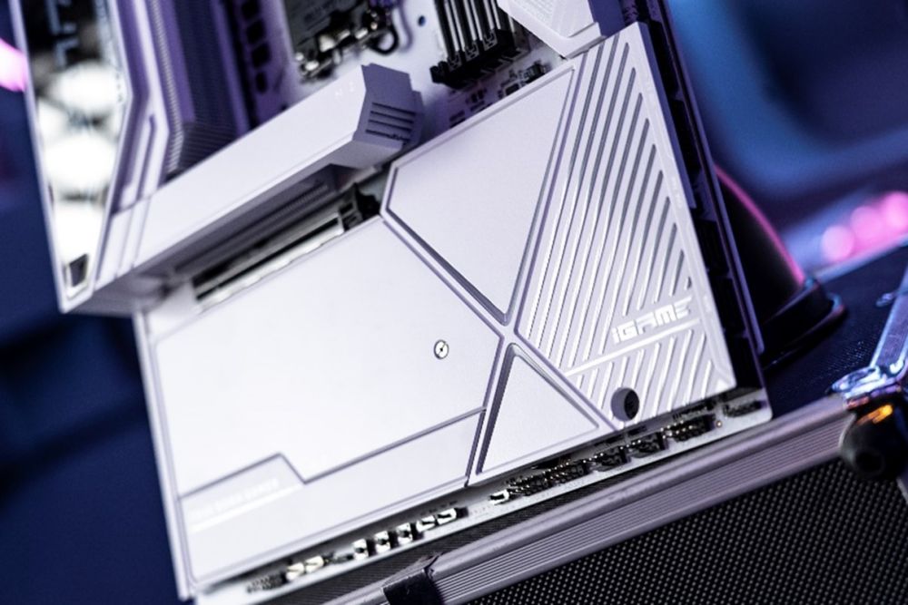 COLORFUL เปิดตัวเมนบอร์ดซีรีส์เรือธง iGame Z790D5 VULCAN