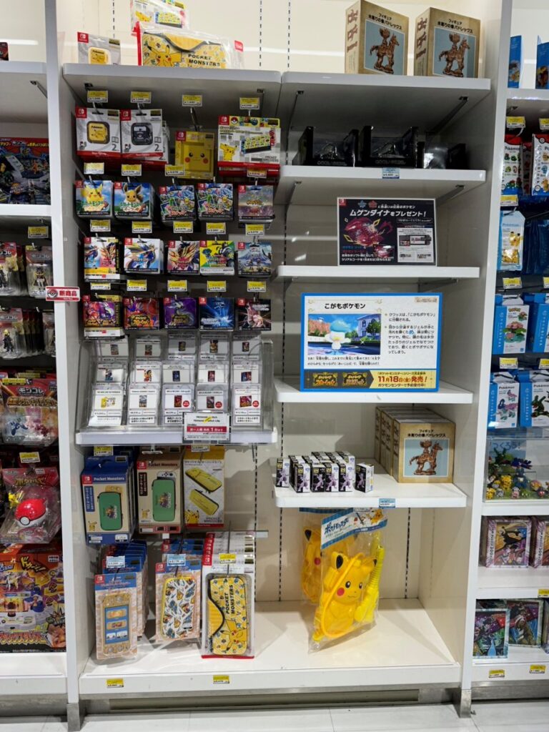 พาไปดู Pokémon Center MEGA TOKYO ศูนย์รวมสินค้าของแฟนพันธุ์แท้ที่ห้ามพลาด 19 พาไปดู Pokémon Center MEGA TOKYO ศูนย์รวมสินค้าของแฟนพันธุ์แท้ที่ห้ามพลาด