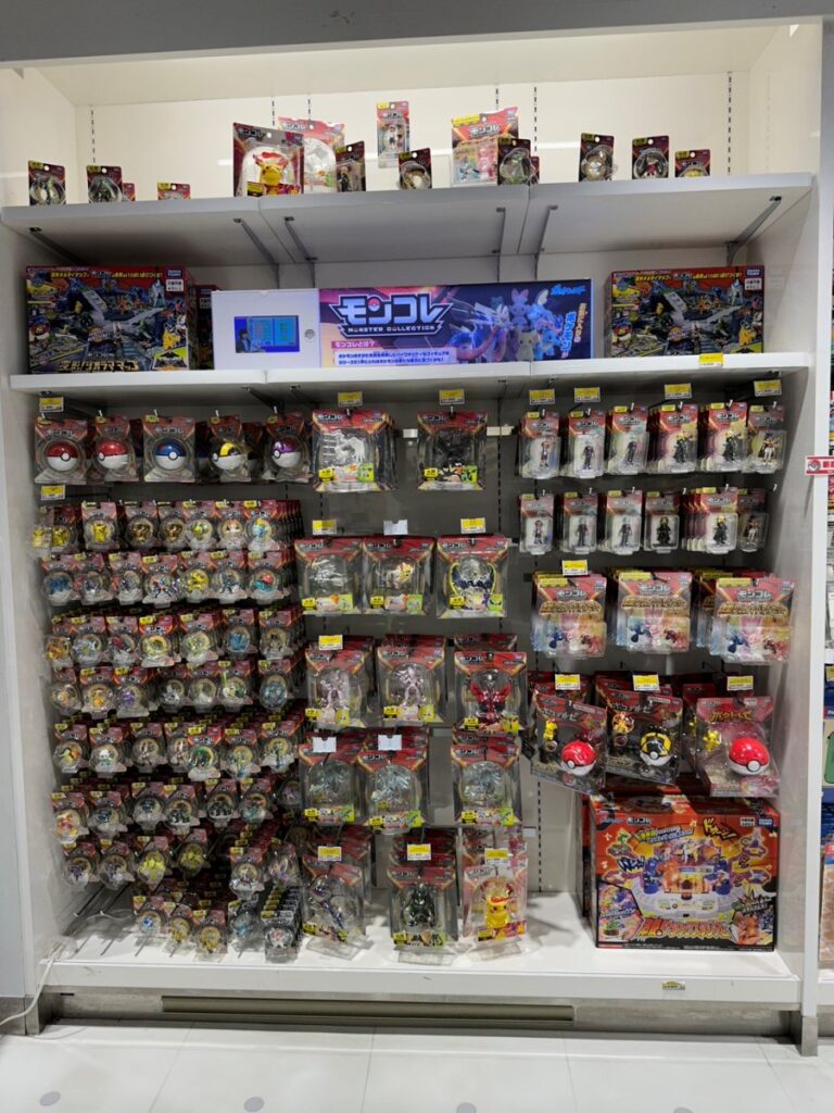 พาไปดู Pokémon Center MEGA TOKYO ศูนย์รวมสินค้าของแฟนพันธุ์แท้ที่ห้ามพลาด 18 พาไปดู Pokémon Center MEGA TOKYO ศูนย์รวมสินค้าของแฟนพันธุ์แท้ที่ห้ามพลาด