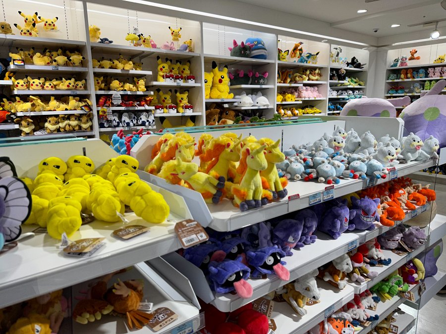 พาไปดู Pokémon Center MEGA TOKYO ศูนย์รวมสินค้าของแฟนพันธุ์แท้ที่ห้ามพลาด 15 พาไปดู Pokémon Center MEGA TOKYO ศูนย์รวมสินค้าของแฟนพันธุ์แท้ที่ห้ามพลาด