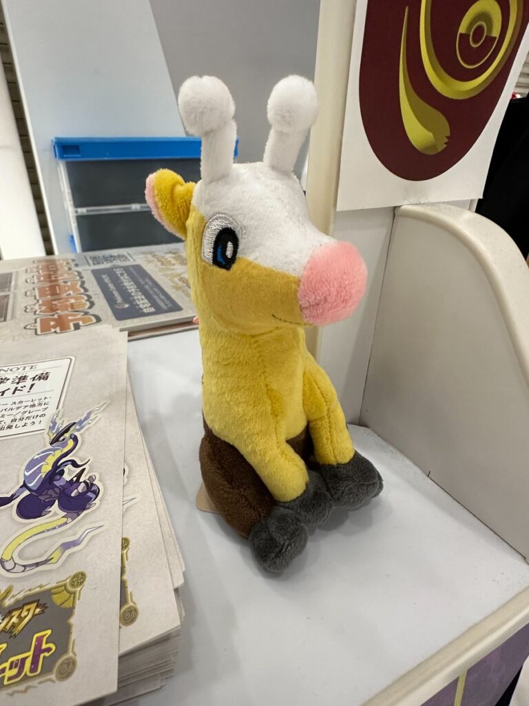 พาไปดู Pokémon Center MEGA TOKYO ศูนย์รวมสินค้าของแฟนพันธุ์แท้ที่ห้ามพลาด 5 พาไปดู Pokémon Center MEGA TOKYO ศูนย์รวมสินค้าของแฟนพันธุ์แท้ที่ห้ามพลาด