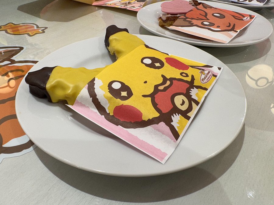 Pikachu sweets by Pokémon Cafe 16 Pikachu sweets by Pokémon Cafe