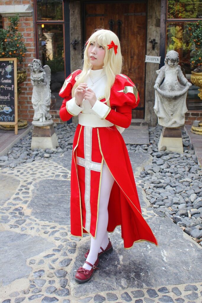 คุณกาญเปลี่ยนคลาสเป็น High Priest จาก Ragnarok Online 4 High Priest Ragnarok Online Cosplay by Karn