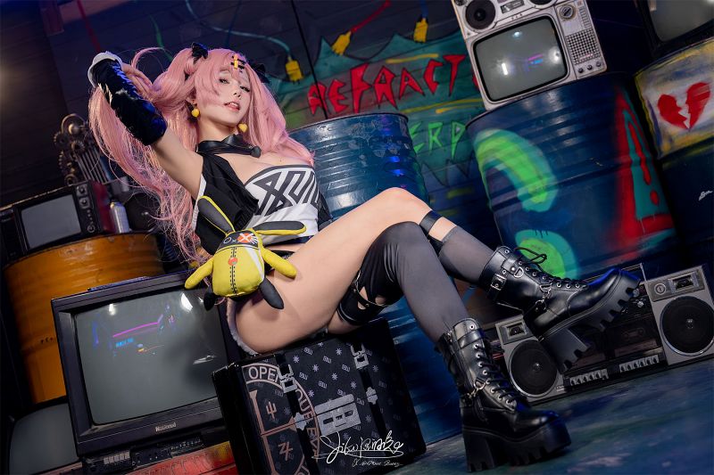 Nicole Zenless Zone Zero Cosplay by yaokoututu