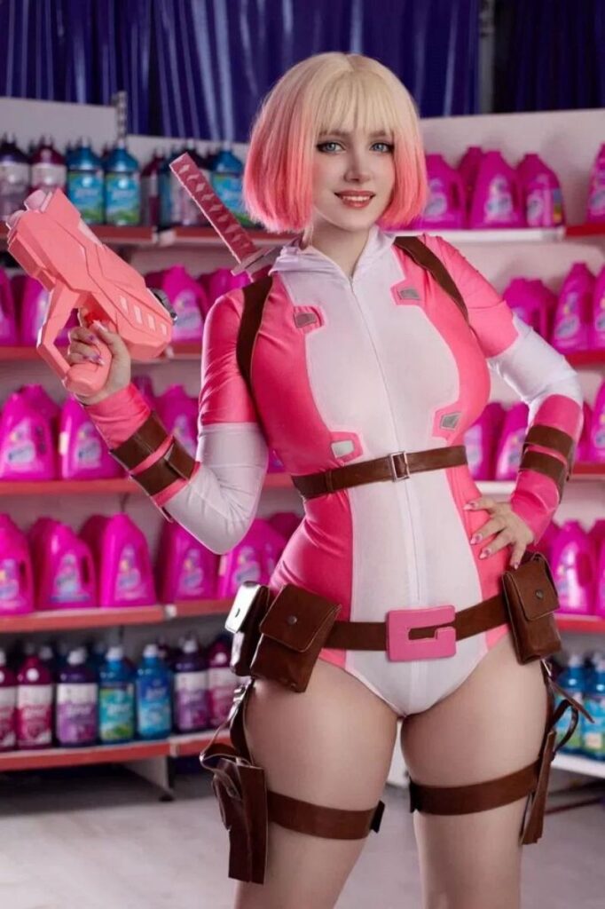 Ulichan แปลงโฉมเป็น Gwenpool ลุคสุดแซ่บในชุดสุดหวาน 3 Gwenpool Cosplay by Ulichan