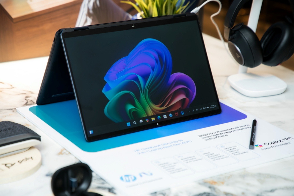 ปลดล็อกศักยภาพสูงสุดของคุณด้วย HP OmniBook AI PC ซีรีส์ใหม่จาก HP 4 ปลดล็อกศักยภาพสูงสุดของคุณด้วย HP OmniBook AI PC ซีรีส์ใหม่จาก HP