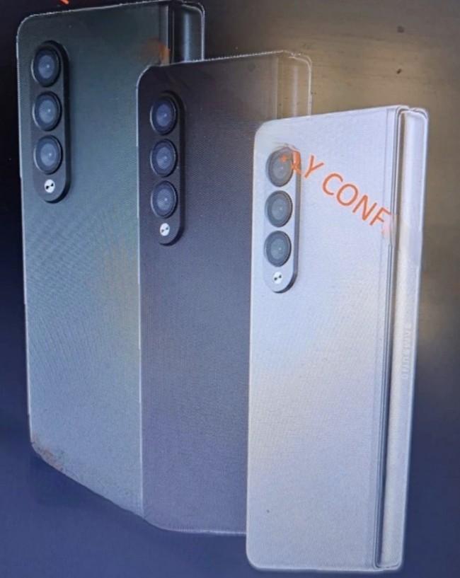 Samsung Galaxy Z Fold3 อาจมาพร้อมกับกล้องใต้หน้าจอ 2 Samsung Galaxy Z Fold3 อาจมาพร้อมกับกล้องใต้หน้าจอ