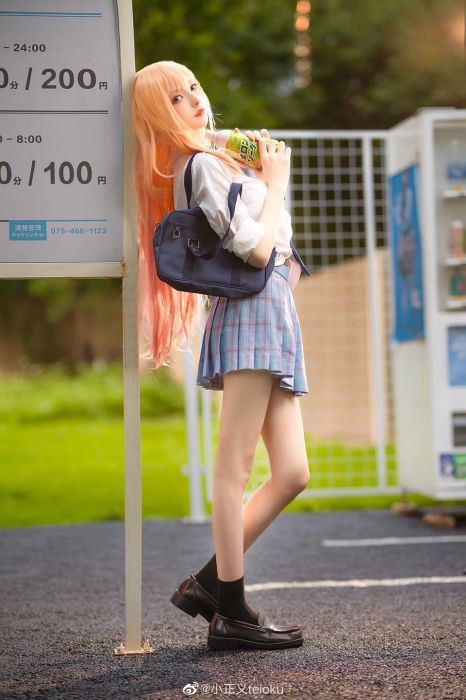 สาวจีนแปลงโฉมเป็น Marin เวอร์ชั่นชุดนักเรียน