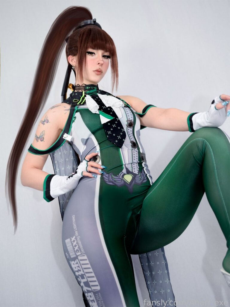 Anari.exe โชว์ความเซ็กซี่ในคอสเพลย์ Eve จาก Stellar Blade 2 Eve Stellar Blade Cosplay by Anariexe