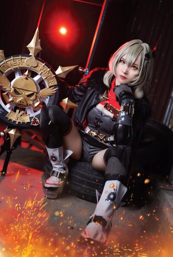 คอสเพลย์ Caesar จาก Zenless Zone Zero ฝีมือคุณรินะ 5 Caesar Zenless Zone Zero Cosplay by Rina