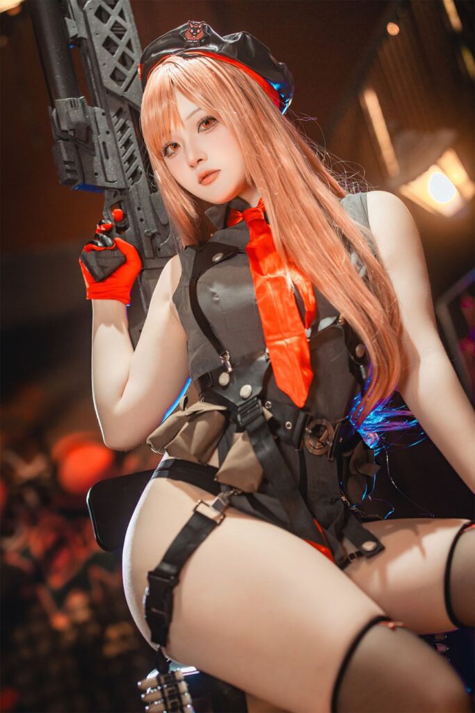 สาวจีนแปลงโฉมเป็น Rapi จาก NIKKE 4 Rapi NIKKE Cosplay by Yukako