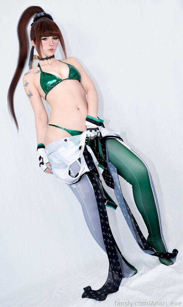 Anari.exe โชว์ความเซ็กซี่ในคอสเพลย์ Eve จาก Stellar Blade 4 Eve Stellar Blade Cosplay by Anariexe