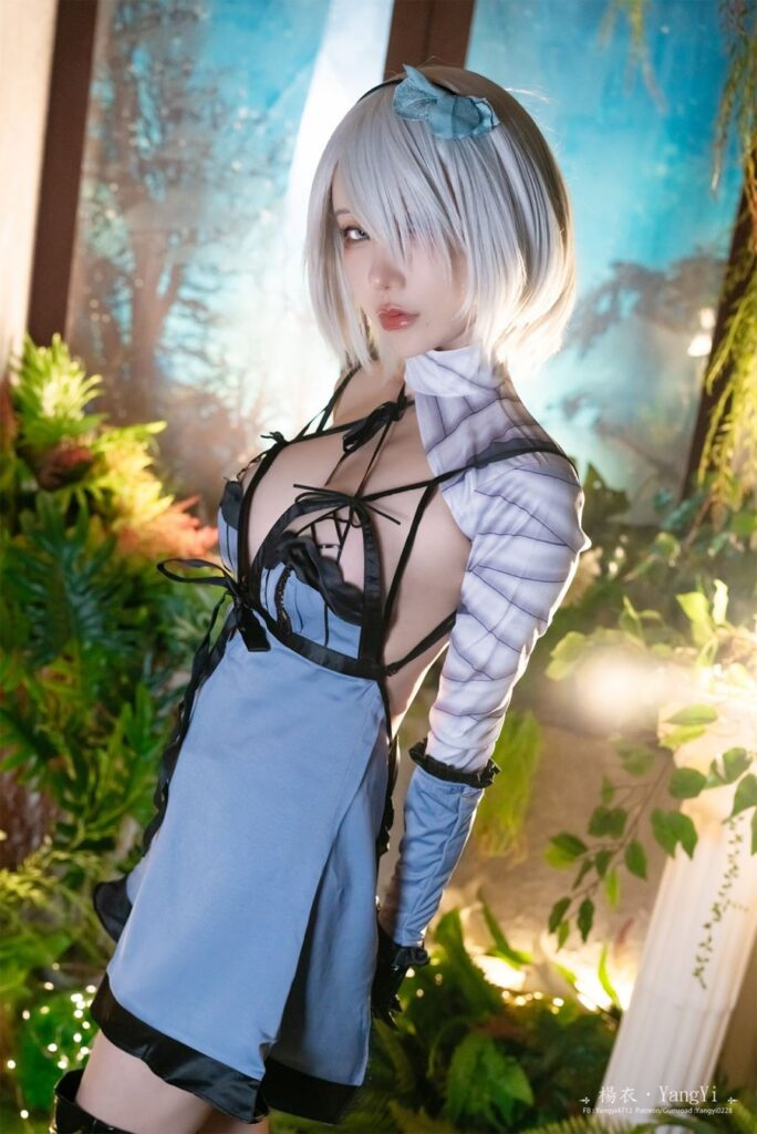 คอสเพลย์ 2B จาก NieR: Automata ในชุดสีฟ้าสุดบางเบา 5 2B NieR: Automata Cosplay by Yangyi