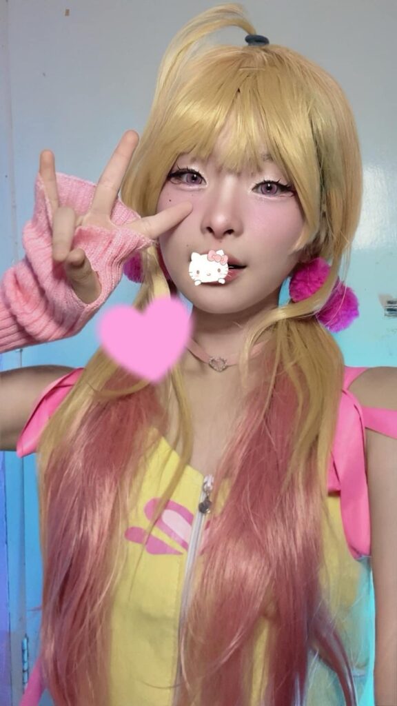 คุณแตงไทยโชว์คอสเพลย์ Marin จาก My Dress-Up Darling แสนสดใส 3 Marin My Dress-Up Darling Cosplay by Tang Neko