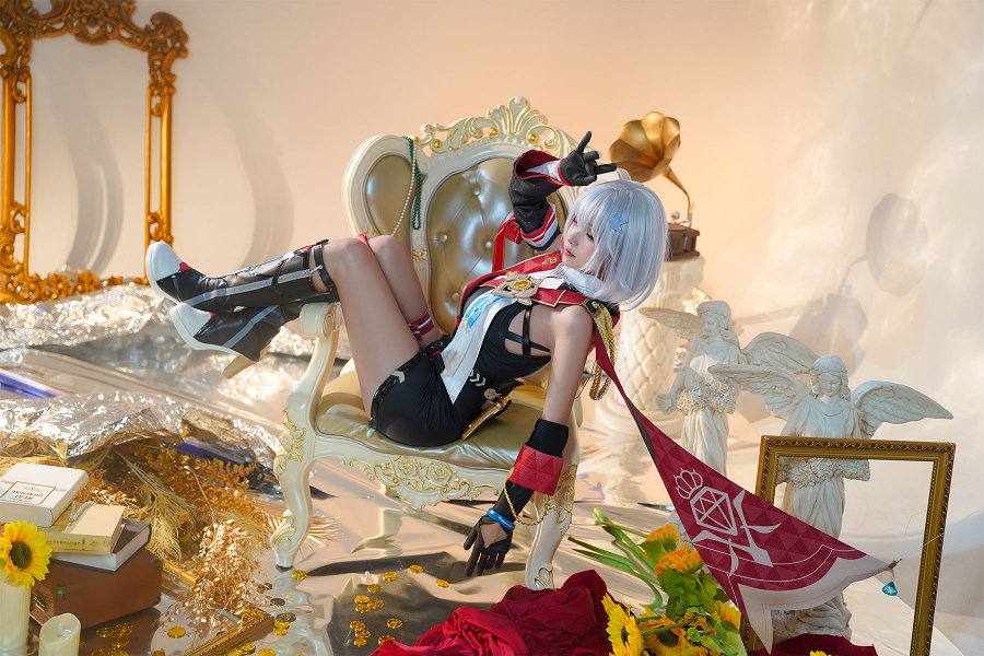 คอสเพลย์ Topaz จาก Honkai: Star Rail ในมาดสุดเท่ 4 Topaz Honkai: Star Rail Cosplay by Seya