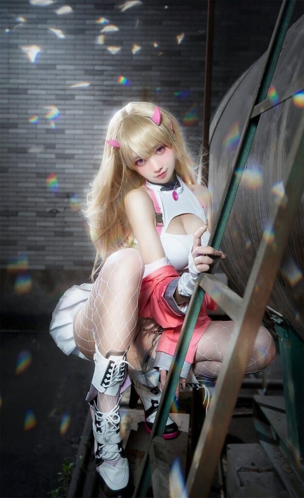 ผลงานคอสเพลย์เป็น Viper จาก NIKKE ฝีมือสาวจีนสุดคิ้วท์ 7 Viper NIKKE Cosplay by zly