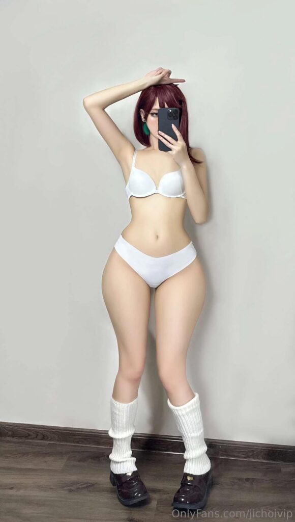 JiYun Choi เผยโฉมเป็น Momo Ayase จาก Dandadan ในลุคสะโพกดินระเบิด! 8 Momo Ayase Dandadan Cosplay by JiYun Choi