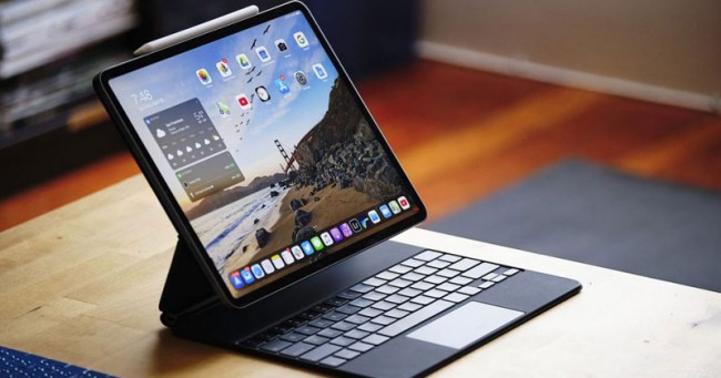 iPad Pro รุ่นใหม่อาจเปิดตัวในเดือนเมษายนนี้ 2 iPad Pro รุ่นใหม่อาจเปิดตัวในเดือนเมษายนนี้
