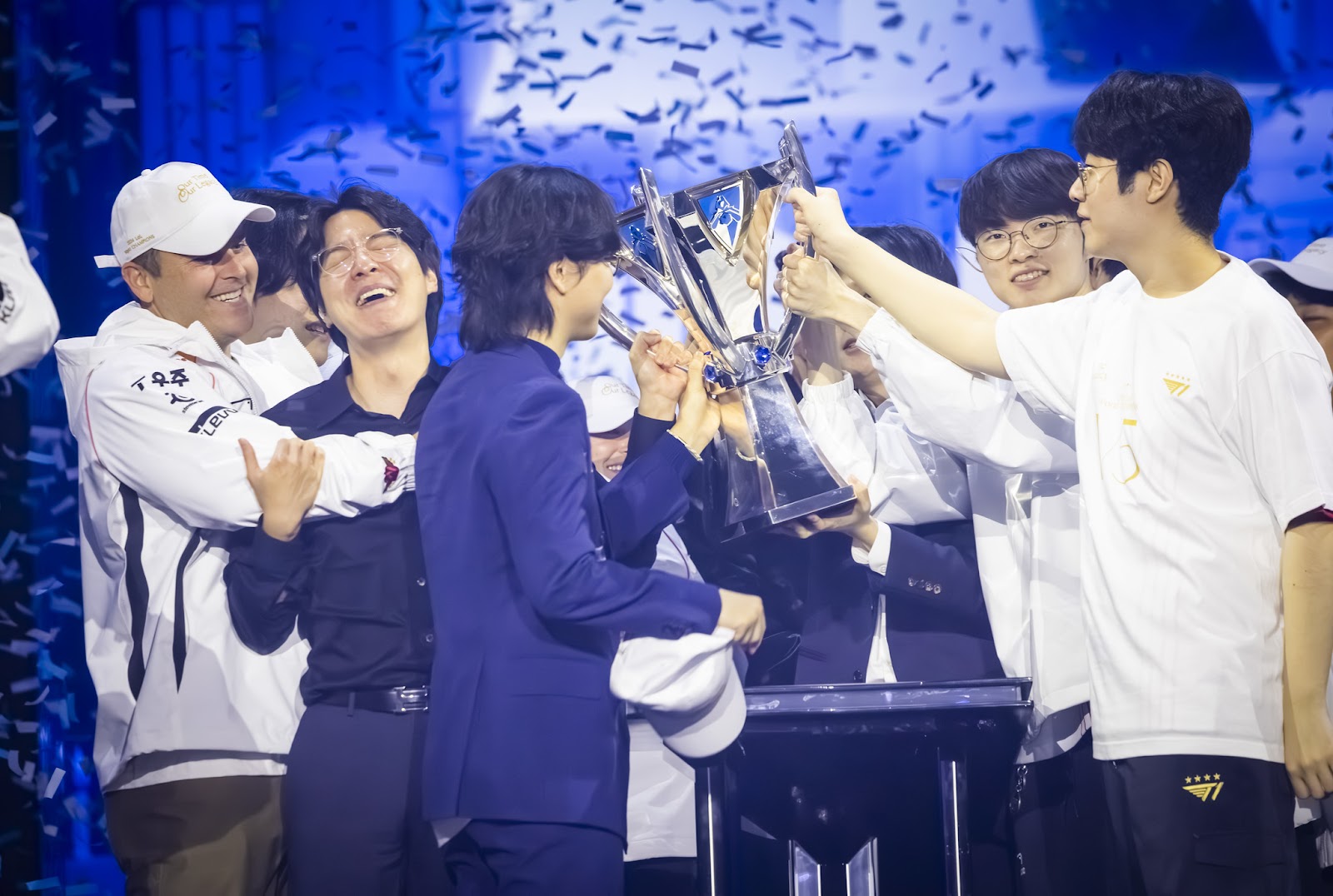 คอ League ไทยหัวใจจะวาย! ‘Worlds 2024’ T1 คว้าชัยสมัย 5 4 คอ League ไทยหัวใจจะวาย! ‘Worlds 2024’ T1 คว้าชัยสมัย 5