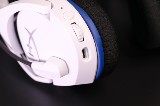 [รีวิว] HyperX Cloud Stinger Core Wireless หูฟังไร้สายสีขาวเด่นสะดุดตาเข้ากับ PS5