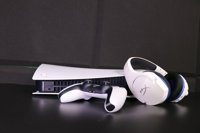[รีวิว] HyperX Cloud Stinger Core Wireless หูฟังไร้สายสีขาวเด่นสะดุดตาเข้ากับ PS5