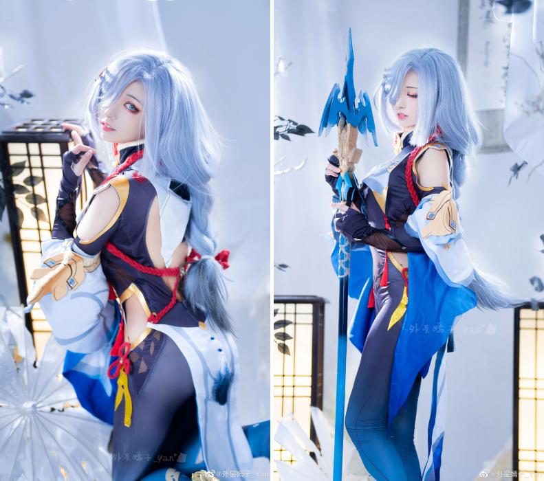 คอสเพลย์ Shenhe สวยเด่นงามตา 2 คอสเพลย์ Shenhe สวยเด่นงามตา