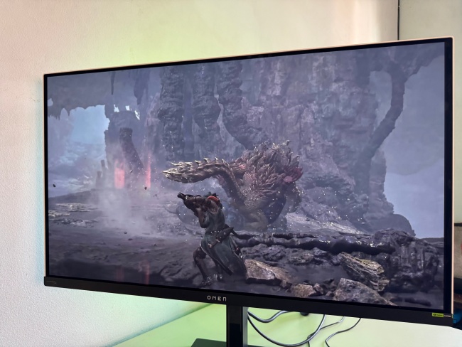 tig-hp-omen-transcend-32-oled-review