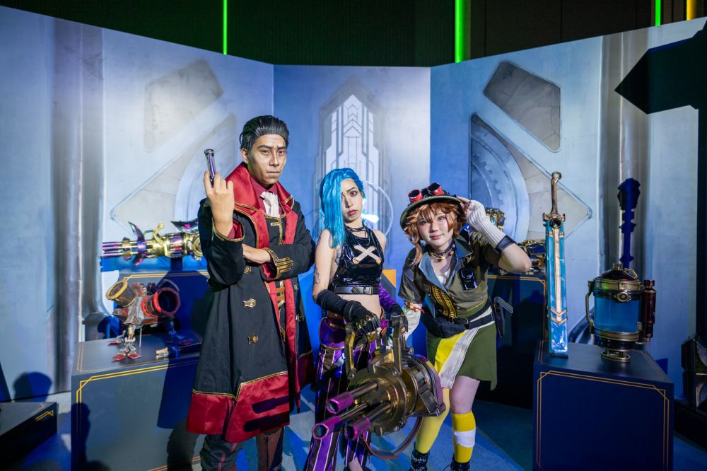 คนรัก Arcane ไม่ผิดหวัง! ปิดฉาก ‘Arcane World’ สุดปังสมฐานะอีเวนต์แห่งปีของจักรวาล League of Legends 11 คนรัก Arcane ไม่ผิดหวัง! ปิดฉาก ‘Arcane World’ สุดปังสมฐานะอีเวนต์แห่งปีของจักรวาล League of Legends