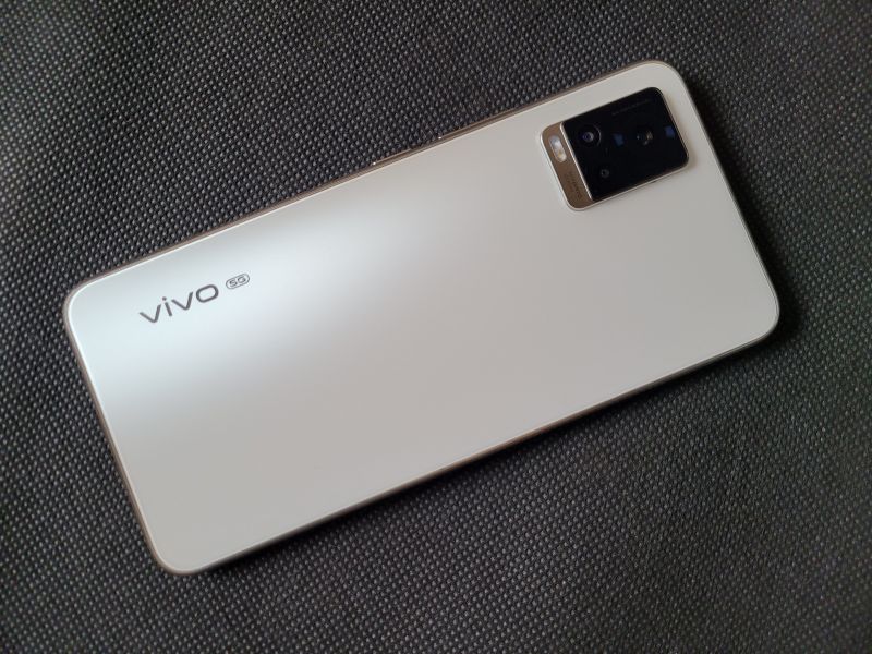 [รีวิว] Vivo V20 Pro 5G นิยามใหม่ของสมาร์ทโฟน เล่นเกมได้ ถ่ายภาพดี