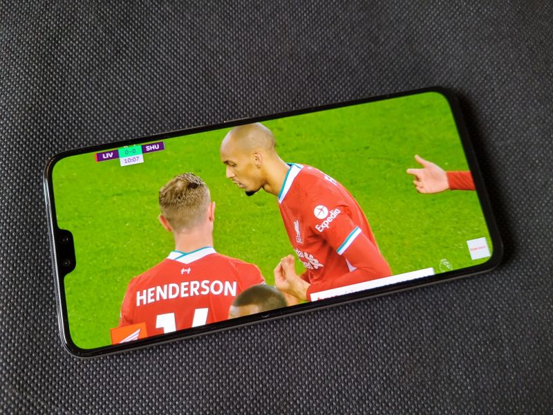 [รีวิว] Vivo V20 Pro 5G นิยามใหม่ของสมาร์ทโฟน เล่นเกมได้ ถ่ายภาพดี