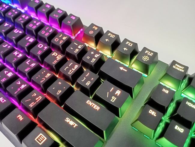 [รีวิว] HyperX Alloy Origins คีย์บอร์ดเกมมิ่ง Blue Switch พร้อมไฟ RGB สุดหลากหลาย