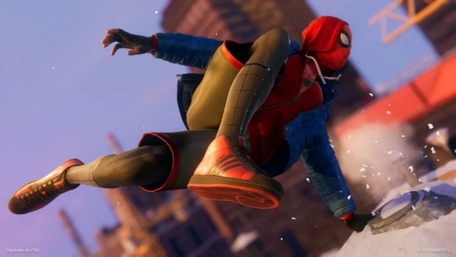 อย่าหาทำ! นำแผ่นเกม PS5 ใส่ใน PS4 หากไม่อยากพบปัญหา