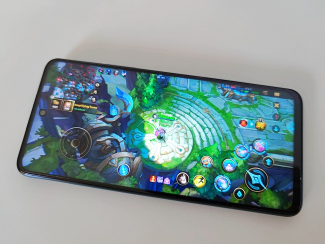 [รีวิว] Huawei Y7a สมาร์ทโฟนจองาม แบตอึดจุใจอยู่ได้ตลอดวัน