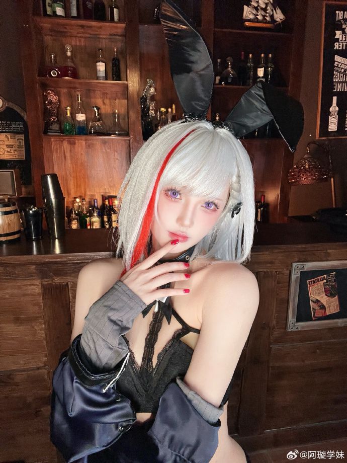 สาวจีนแปลงโฉมเป็น Duisburg จากเกม Azur Lane ได้เซ็กซี่เกินต้าน 5 Duisburg Azur Lane Cosplay by A Xuan