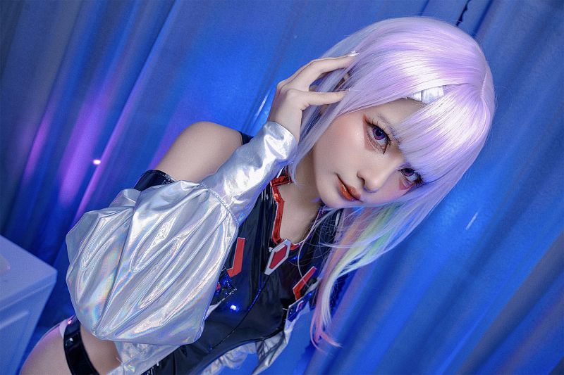 Lucy Cyberpunk: Edgerunners Cosplay by Azami
