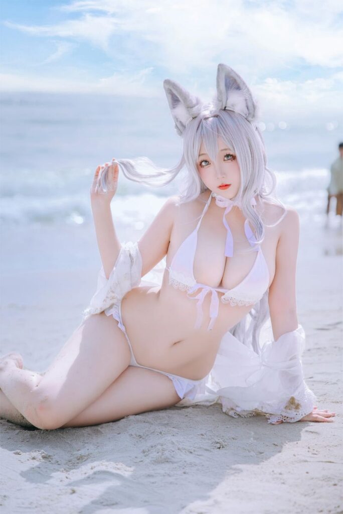 คอสเพลย์ Shinano จาก Azur Lane เวอร์ชั่นขาวแสบตา 2 Shinano Azur Lane Cosplay by rinaijiao