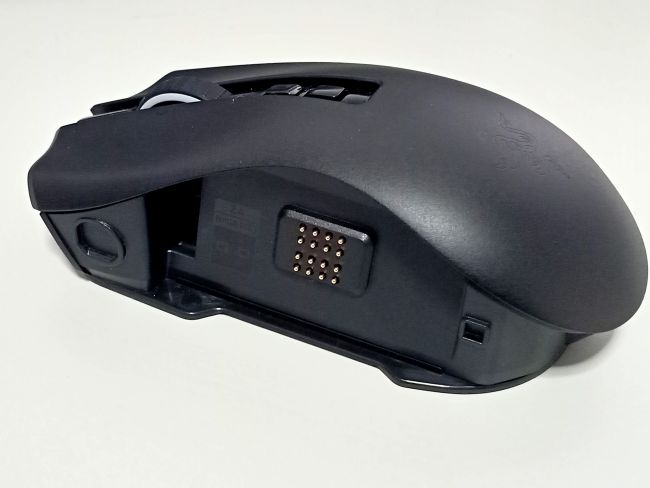 [รีวิว] Razer Naga Pro เมาส์สำหรับผู้พิชิตที่ตอบโจทย์การเล่นเกมทุกแนว