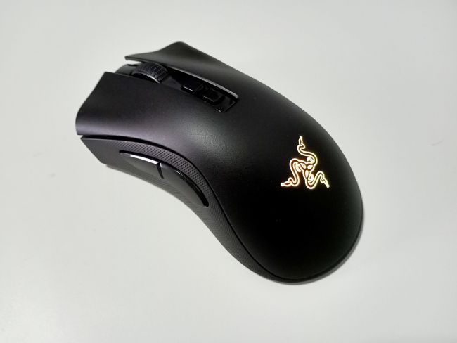 [รีวิว] Razer DeathAdder V2 Pro จากซีรีส์สุดฮิตสู่บทใหม่ของเมาส์เกมมิ่งไร้สาย