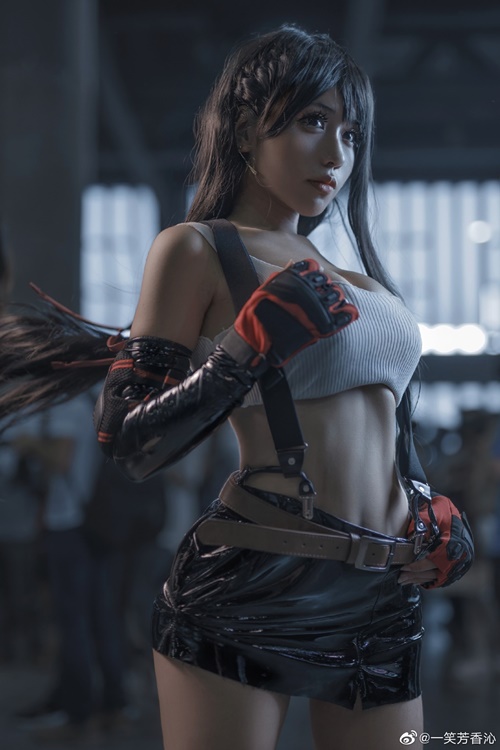 ดีต่อใจ! สาวจีนแต่งคอสเพลย์เป็น Tifa จาก Final Fantasy VII Remake 4 ดีต่อใจ! สาวจีนแต่งคอสเพลย์เป็น Tifa จาก Final Fantasy VII Remake