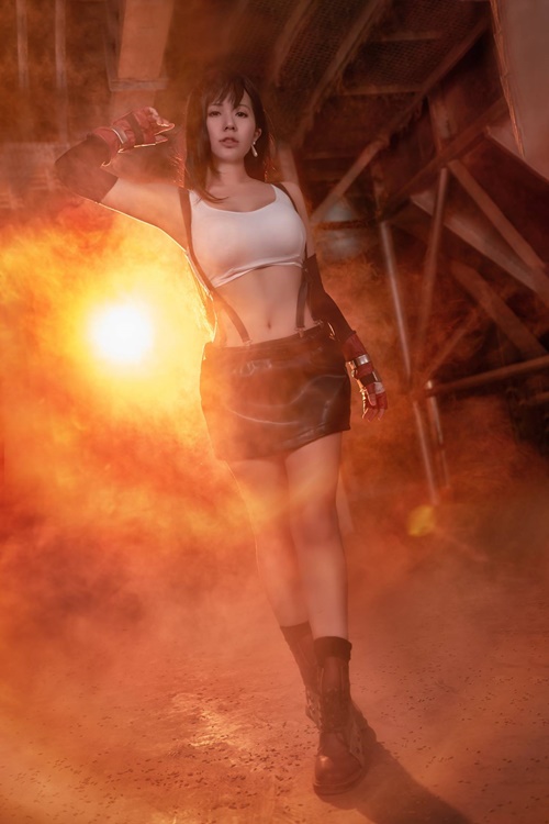 ส่อง 5 สาวไทยแปลงกายเป็น Tifa จากเกม Final Fantasy VII Remake 6 ส่อง 5 สาวไทยแปลงกายเป็น Tifa จากเกม Final Fantasy VII Remake
