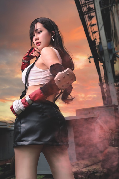ส่อง 5 สาวไทยแปลงกายเป็น Tifa จากเกม Final Fantasy VII Remake 8 ส่อง 5 สาวไทยแปลงกายเป็น Tifa จากเกม Final Fantasy VII Remake