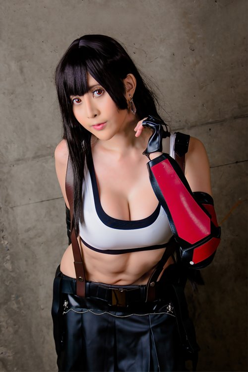 ส่อง 4 สาวไทยแปลงกายเป็น Tifa จากเกม Final Fantasy VII Remake [ชุด 2]