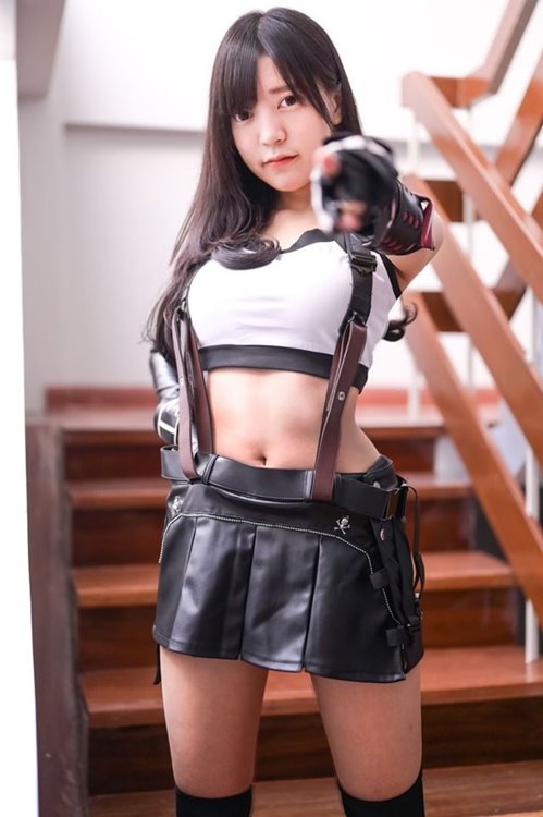 ส่อง 4 สาวไทยแปลงกายเป็น Tifa จากเกม Final Fantasy VII Remake [ชุด 2]