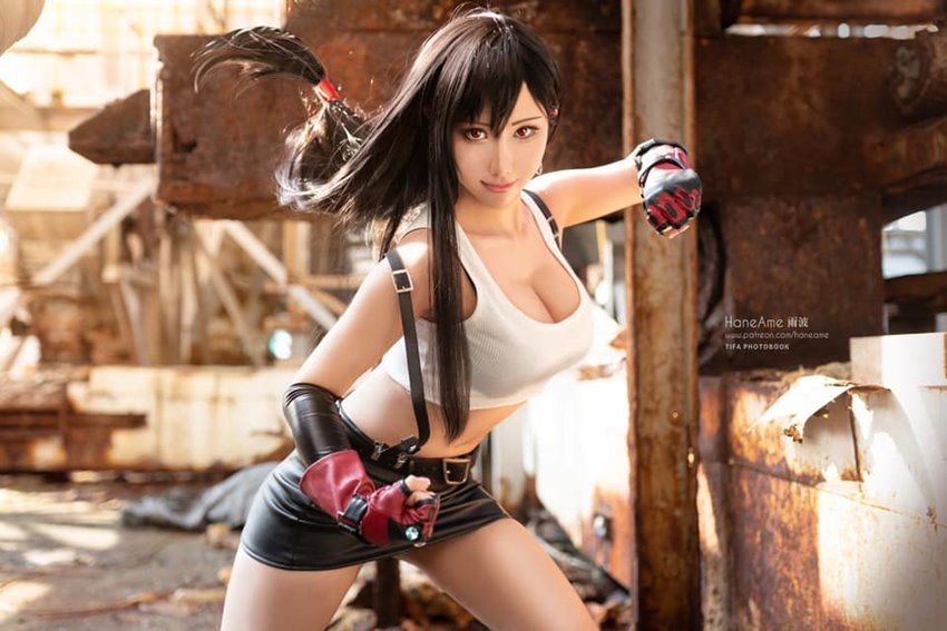 คอสเพลย์สาวอวดหุ่นแซ่บแต่งเป็น Aerith และ Tifa ในฉบับไม่โดนเนิร์ฟ 2 คอสเพลย์สาวอวดหุ่นแซ่บแต่งเป็น Aerith และ Tifa ในฉบับไม่โดนเนิร์ฟ