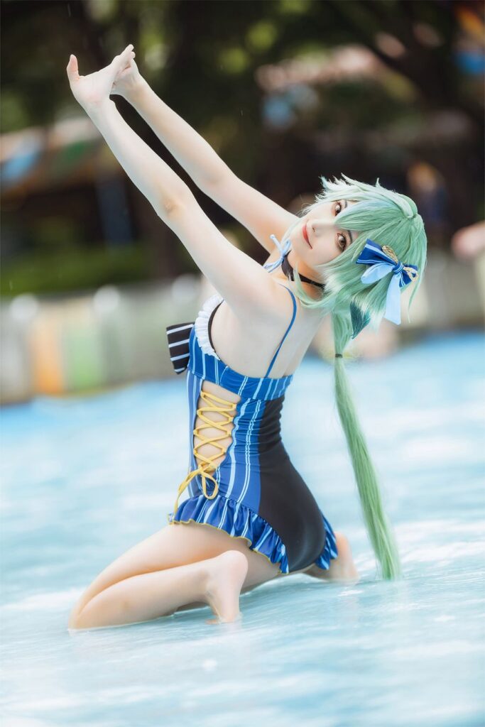 คอสเพลย์ Sucrose จาก Genshin Impact ในชุดว่ายน้ำ 6 Sucrose Genshin Impact Cosplay by sanshiya
