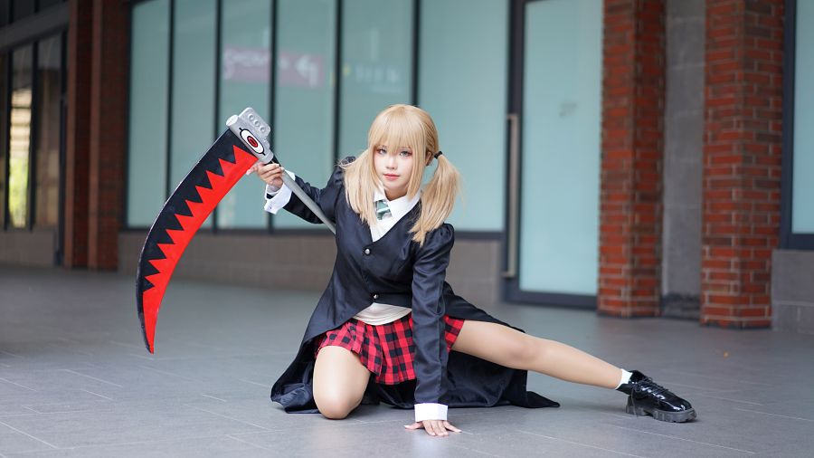 คอสเพลย์ Maka Albarn จาก Soul Eater ฝีมือสาวไทยที่มาพร้อมเคียวอันยักษ์ 3 Maka Albarn Soul Eater Cosplay by Chomphu