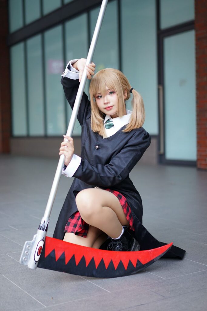 คอสเพลย์ Maka Albarn จาก Soul Eater ฝีมือสาวไทยที่มาพร้อมเคียวอันยักษ์ 9 Maka Albarn Soul Eater Cosplay by Chomphu