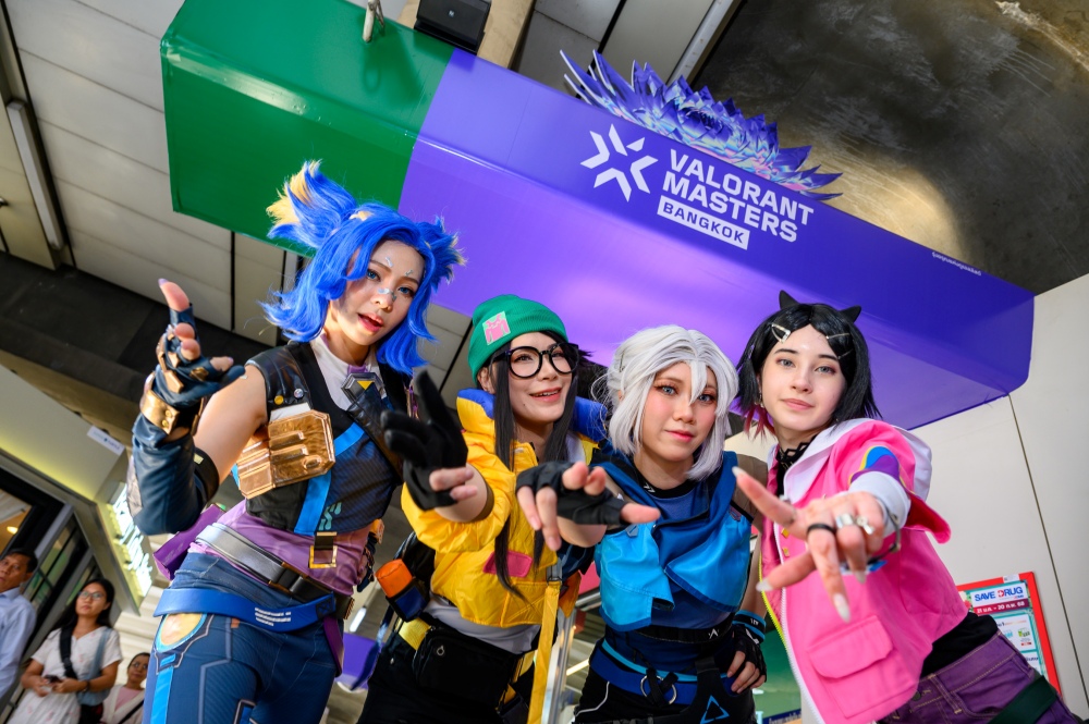 Riot Games พลิกโฉม BTS พร้อมพงษ์ ต้อนรับ 8 สุดยอดทีมจากทั่วโลกสู้ศึก VALORANT Masters Bangkok 2025! 2 Riot Games พลิกโฉม BTS พร้อมพงษ์ ต้อนรับ 8 สุดยอดทีมจากทั่วโลกสู้ศึก VALORANT Masters Bangkok 2025!