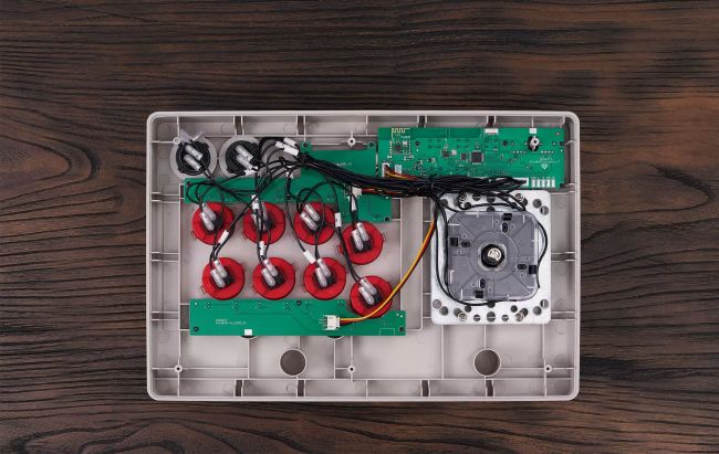 8BitDo เปิดตัวอุปกรณ์ตัวใหม่สำหรับสายต่อสู้โดยเฉพาะ 2 8BitDo เปิดตัวอุปกรณ์ตัวใหม่สำหรับสายต่อสู้โดยเฉพาะ